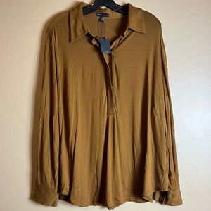 Universal standard womens shirt size medium